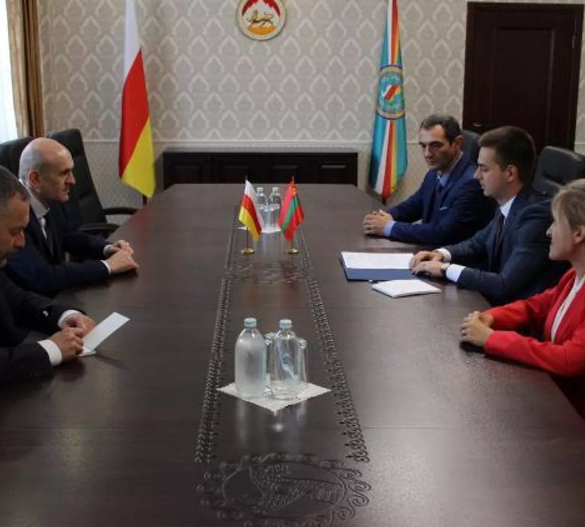 photo_5422837356337154500_w